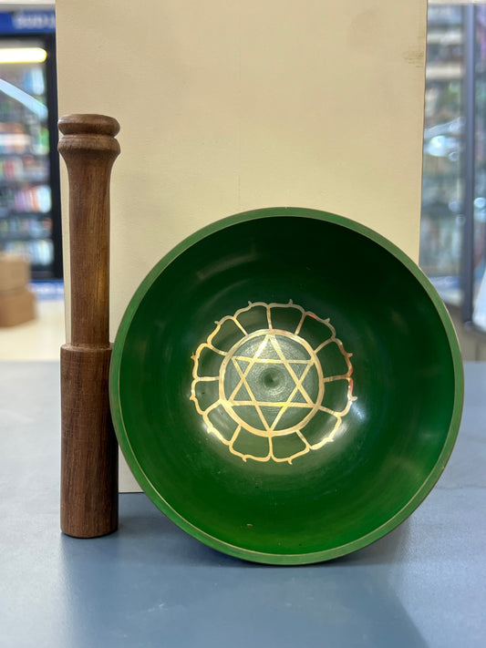 4 inch diameter -Green Heart Chakra Singing Bowl | Meditation & Sound Healing Bowl with Wooden Striker | Handmade in Nepal | Spiritual Yoga Gift Set