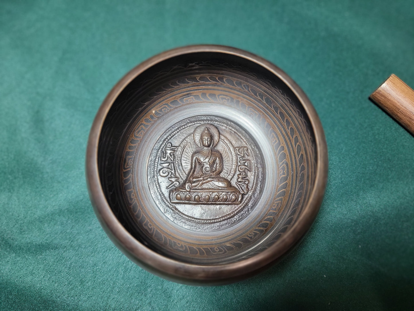 Timmur 5-inch diameter Buddha Design Dark Handmade Singing Bowl | Meditation | Sound Healing | Made in Nepal | Gift Set Bowl